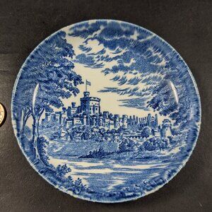 English Tableware by Unicorn - 4" round butter/trinket dish